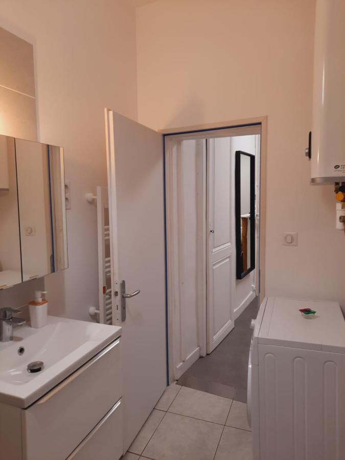 Grand T1 Au Calme - Dijon Centre Apartment Luaran gambar